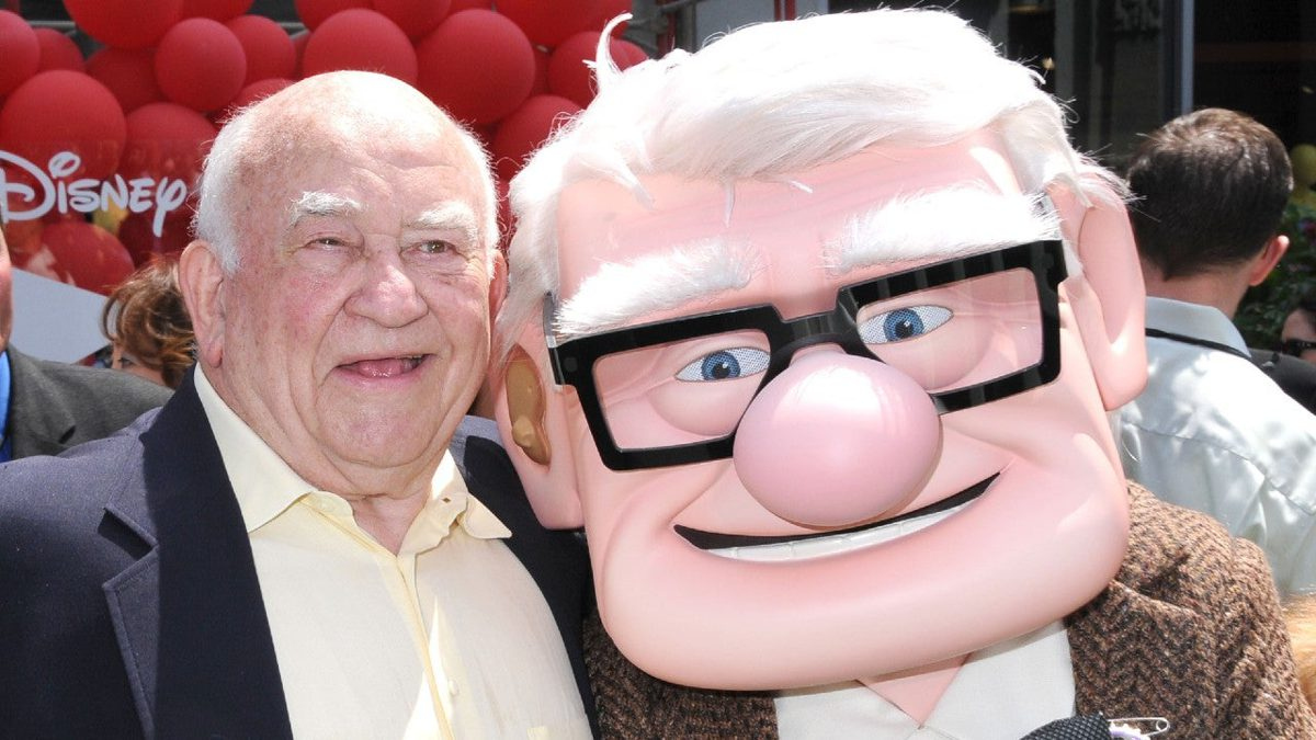 Ed Asner de Up Altas Aventuras e Cobra Kai morre aos 91 anos