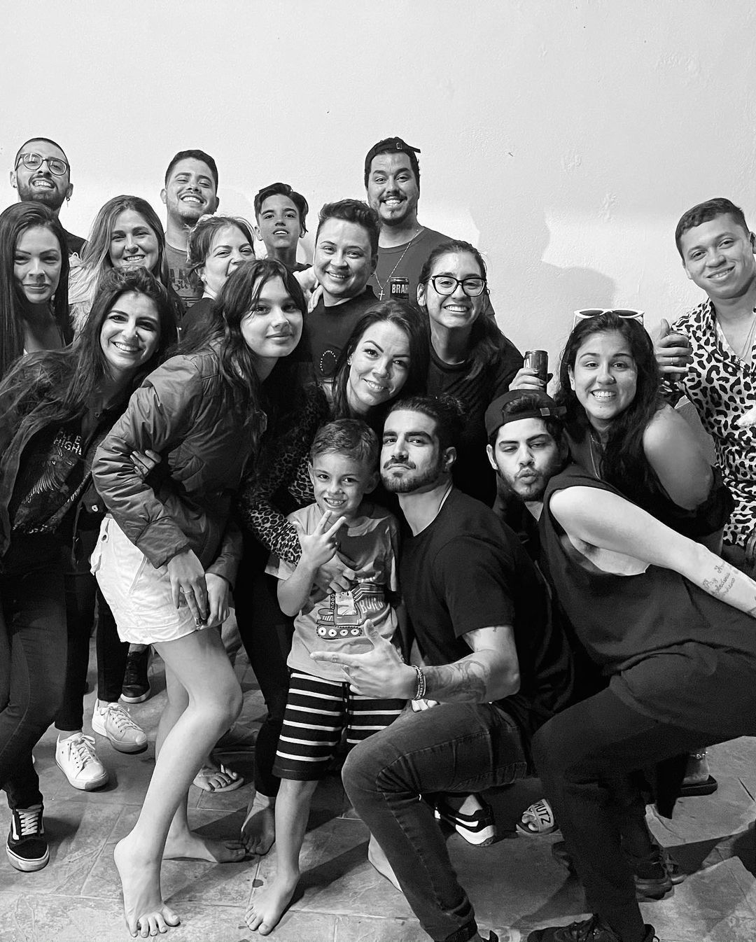 Caio Castro e a famlia Foto Reproduo Instagram