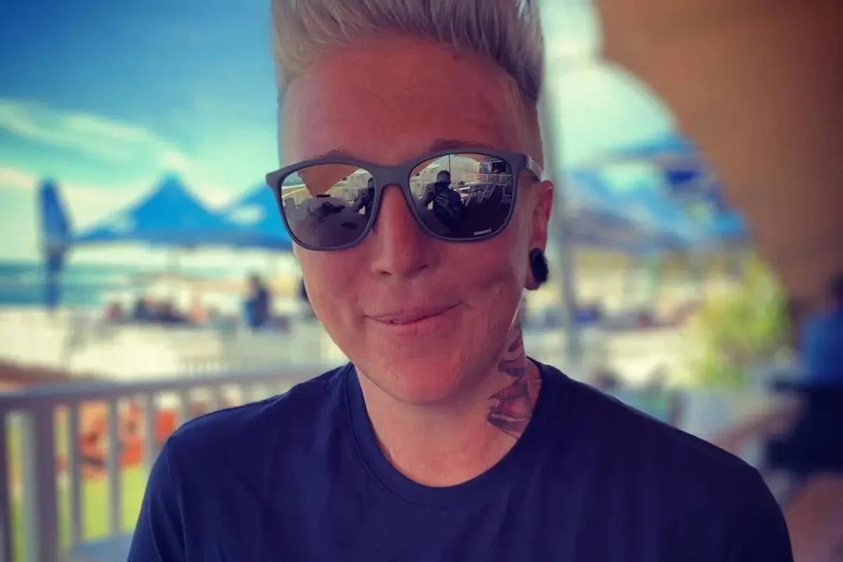 Imagem colorida de Mynie Steffens apresentadora morta em acidente de helicptero - Metrpoles